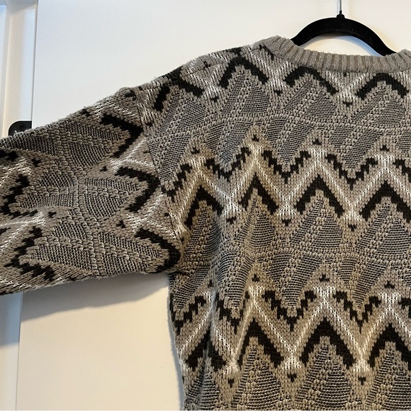 Vintage Knit Grandpa Sweater - Picture 7 of 12